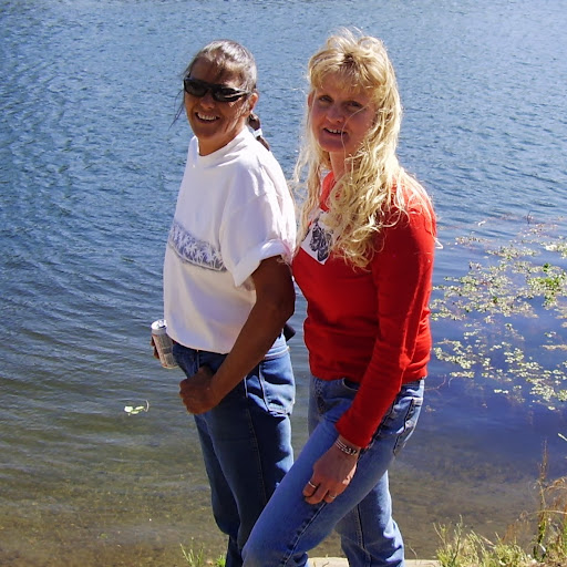 Debbie Wolfe Photo 31