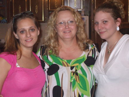 Debra Scott Photo 15