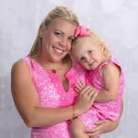 Tara Raun Photo 1
