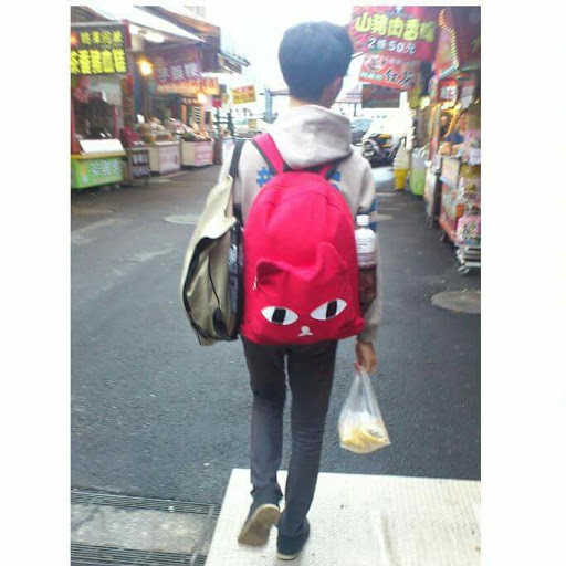 Yulin Chen Photo 5