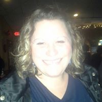 Jennifer Steger Photo 22