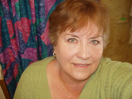 Marie Clark Photo 17