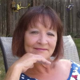 Lori Spicer Photo 18