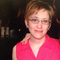 Theresa Furlong Photo 15