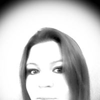 Danielle Holman Photo 8