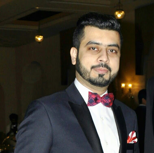 Hassan Aziz Photo 31
