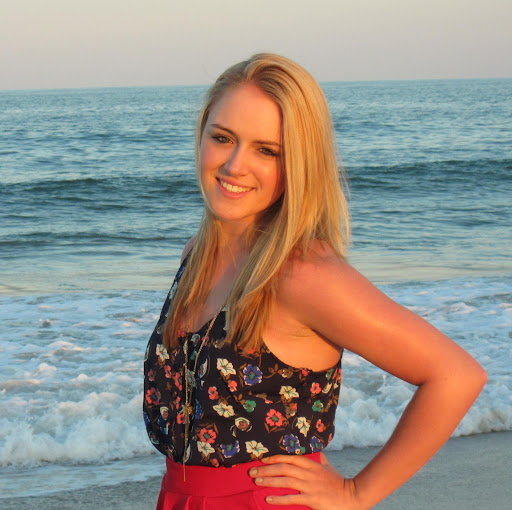 Rachel Whitlock Photo 11