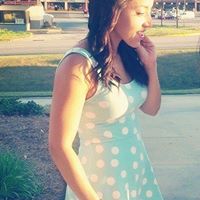 Elizabeth Rhoades Photo 14