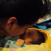 Catherine Daza Photo 8