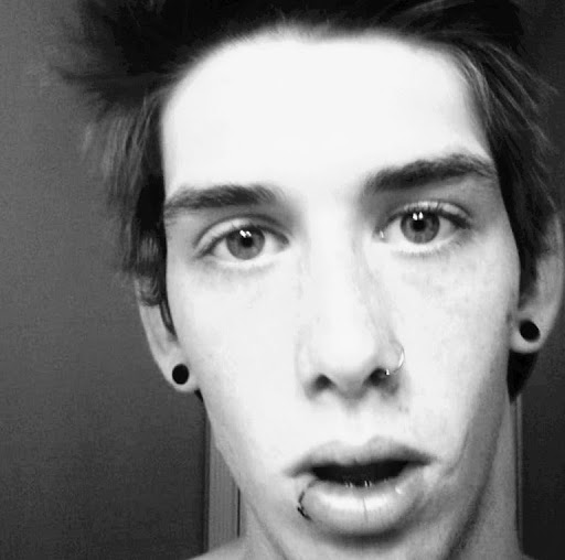 Alexander Morris Photo 10