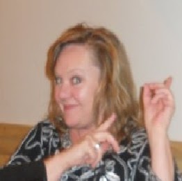 Jennifer Leavitt Photo 27