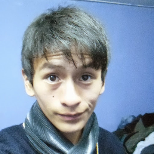 Cristian Villanueva Photo 9