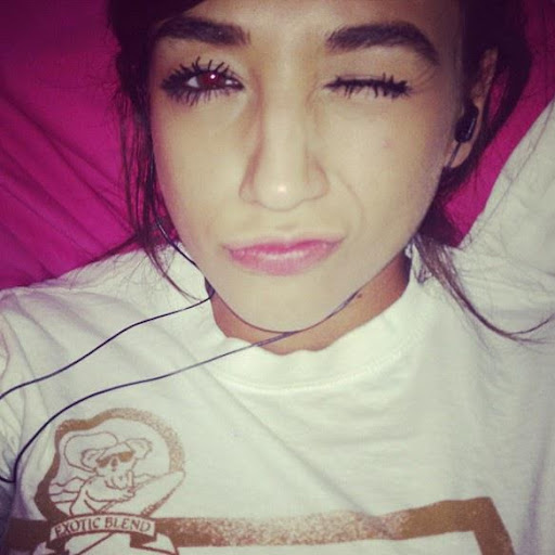 Samantha Delarosa Photo 17