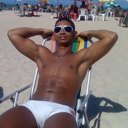 Gustavo Torres Photo 16
