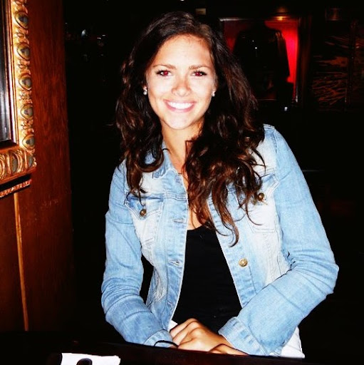Emily Frank Photo 45
