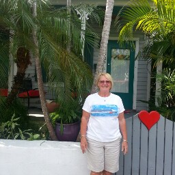 Barbara Colby Photo 25