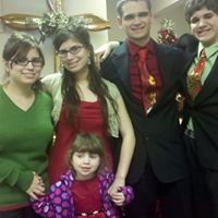 Sharon Hernandez Photo 19
