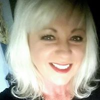 April Mccullough Photo 21