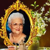 Betty Barwick Photo 8