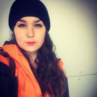 Sarah Barnett Photo 31