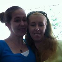Chelsea Meade Photo 9