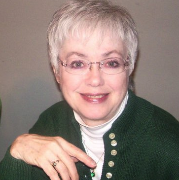 Carol Goodman Photo 35