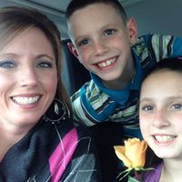 Elizabeth Hogue Photo 27
