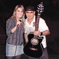 Julie Lara Photo 9