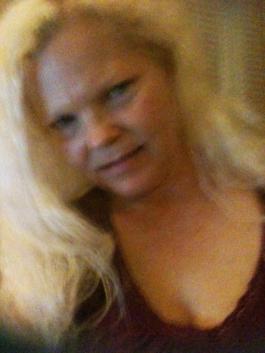 Linda Maine Photo 24