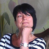 Carla Lange Photo 7