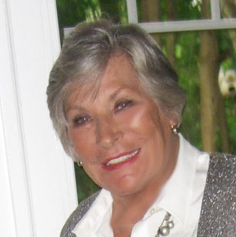 Alice Halliday Photo 4