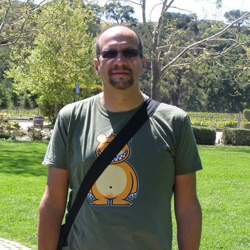 Michael Beltran Photo 34
