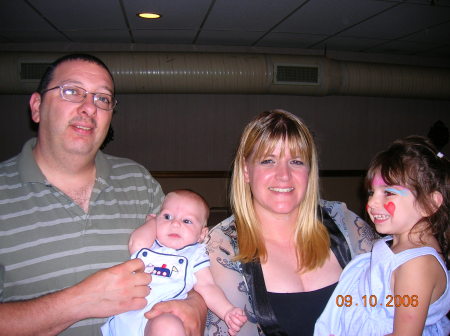 Michelle Zimmerman Photo 28