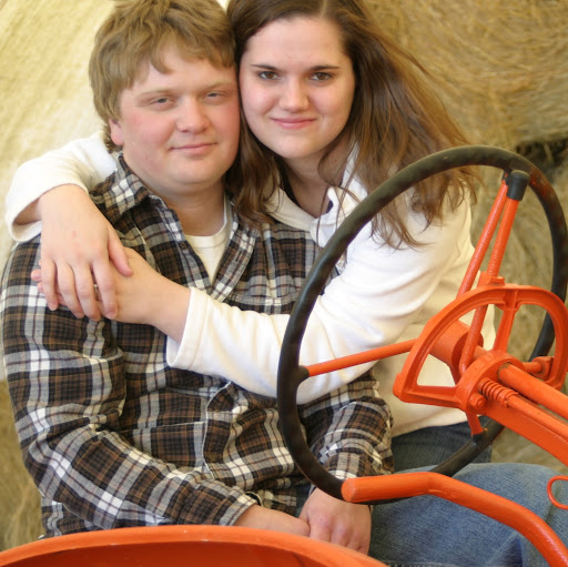 Elizabeth Graber Photo 8