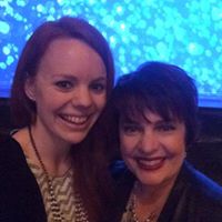 Julie Olsen Photo 42
