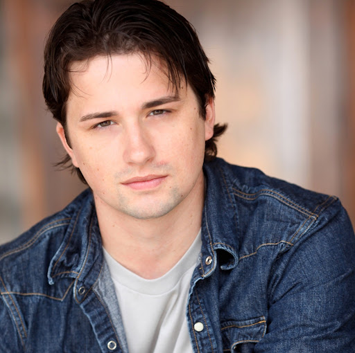 Nathan Dean Photo 22