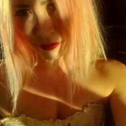 Jennifer Wren Photo 24