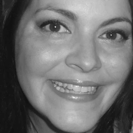 Julia Murphy Photo 29