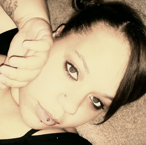 Brandy Curtis Photo 7