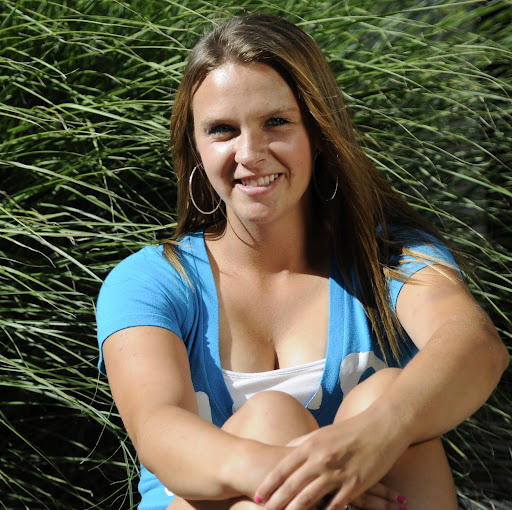 Kellie Cox Photo 30