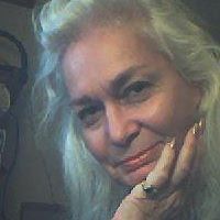 Diana Deloach Photo 2
