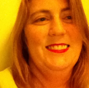 Lisa Ryan Photo 51