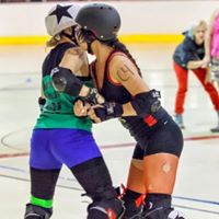 Cassandra Walker Photo 27