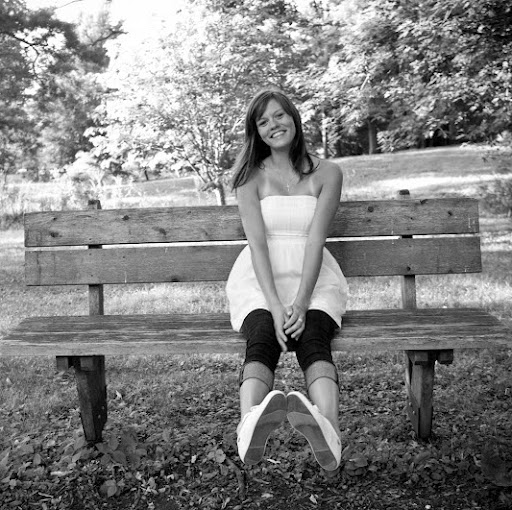 Anna Parks Photo 13