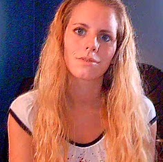 Elizabeth Hinton Photo 21