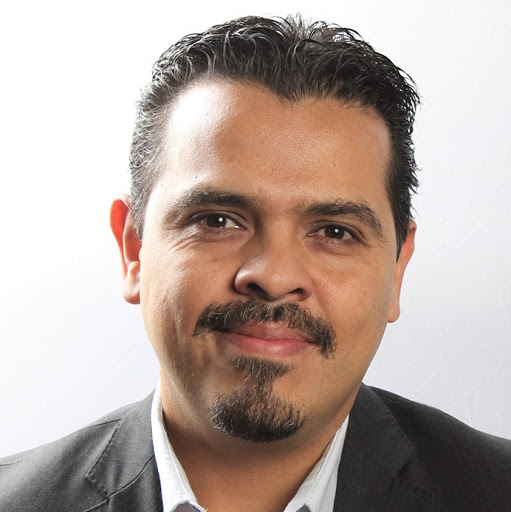Arturo Castaneda Photo 26