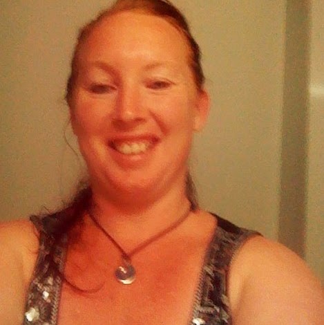 Michelle Harding Photo 45