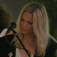 Jill Francis Photo 17