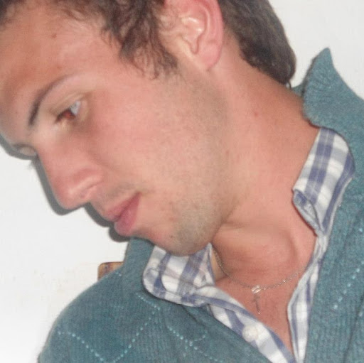 Federico Robles Photo 31