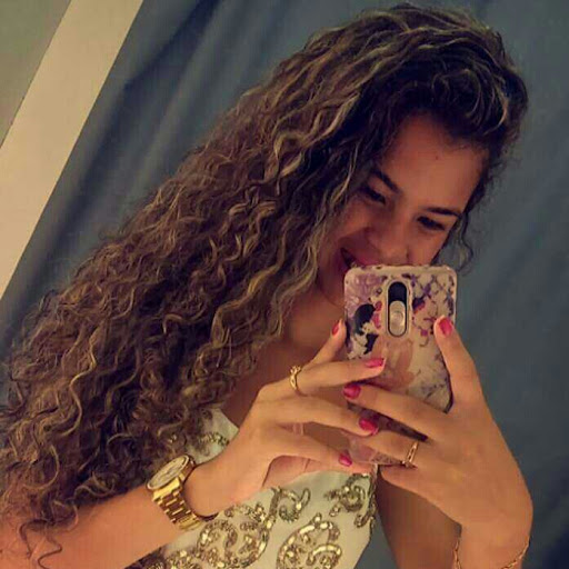 Julia Garcia Photo 24